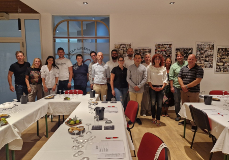 Održano ocjenjivanje ginova ususret 2. GinIstra Festivalu